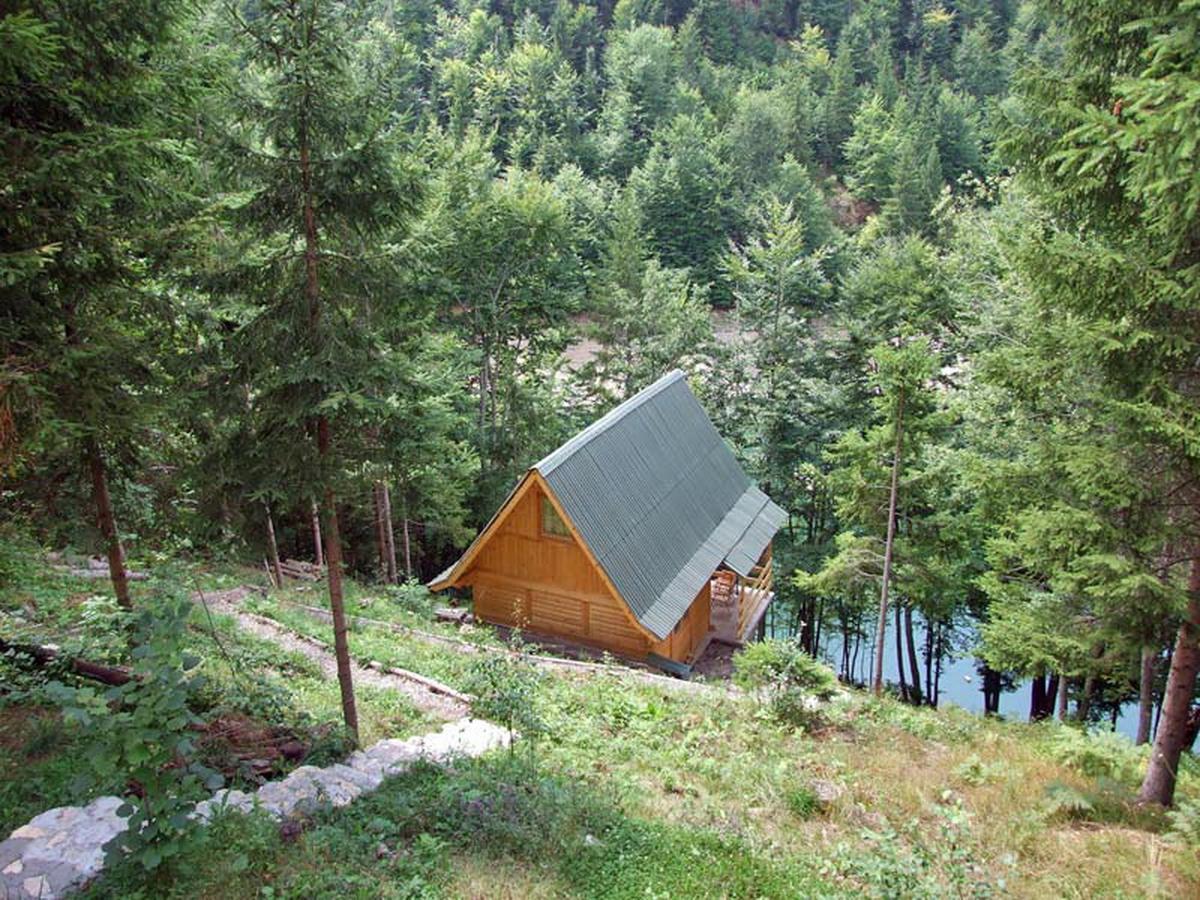 Little Heaven Lodge